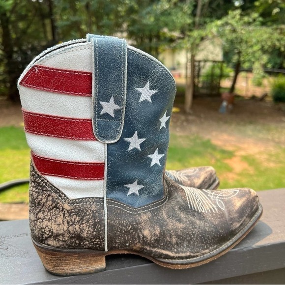 ROPER WOMEN'S AMERICAN BEAUTY FLAG ANKLE BOOTS Size 8 #008 - Picture 3 of 11